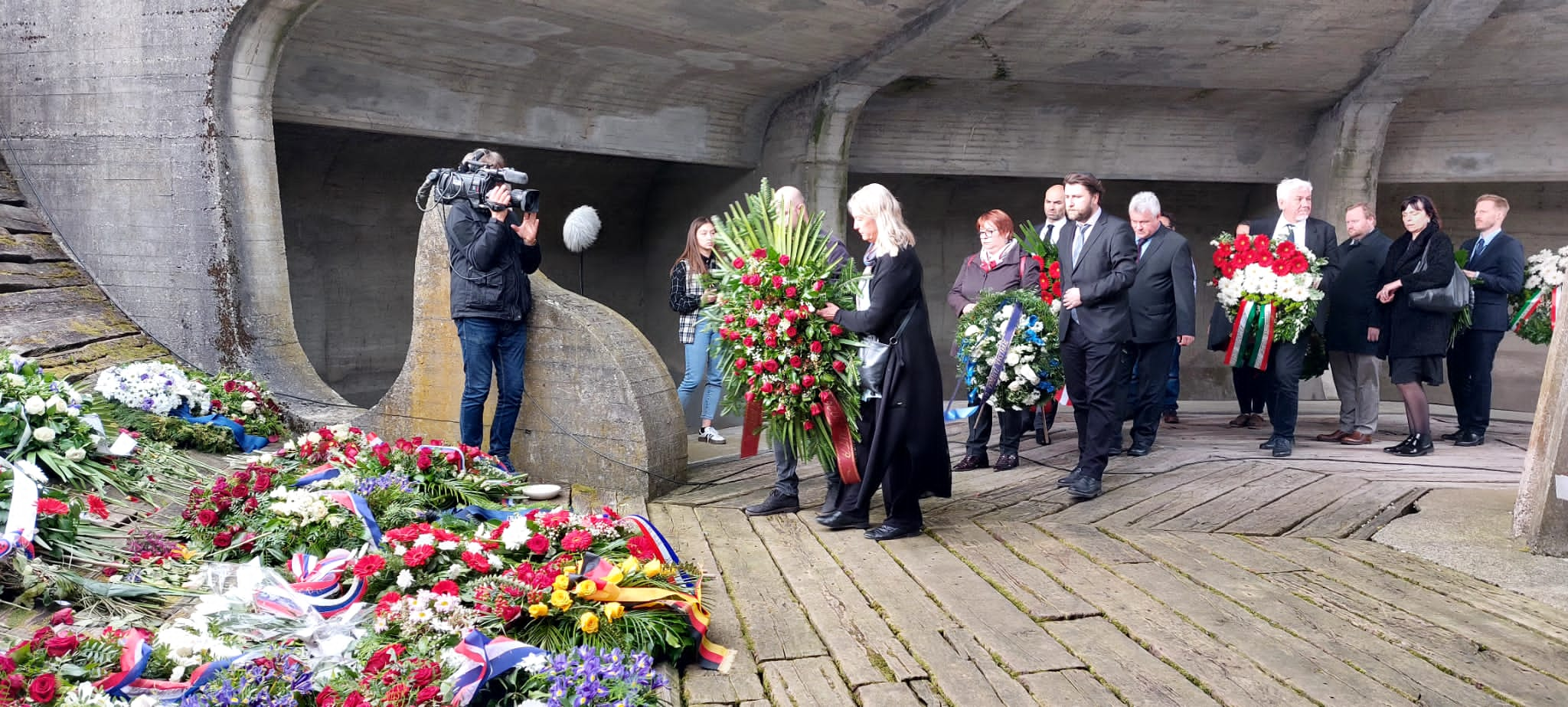 U Jasenovcu održana komemoracija povodom Jom hašoa Documenta